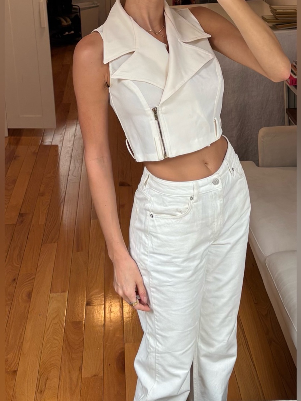 VINTAGE Cropped White Zip Moto Vest